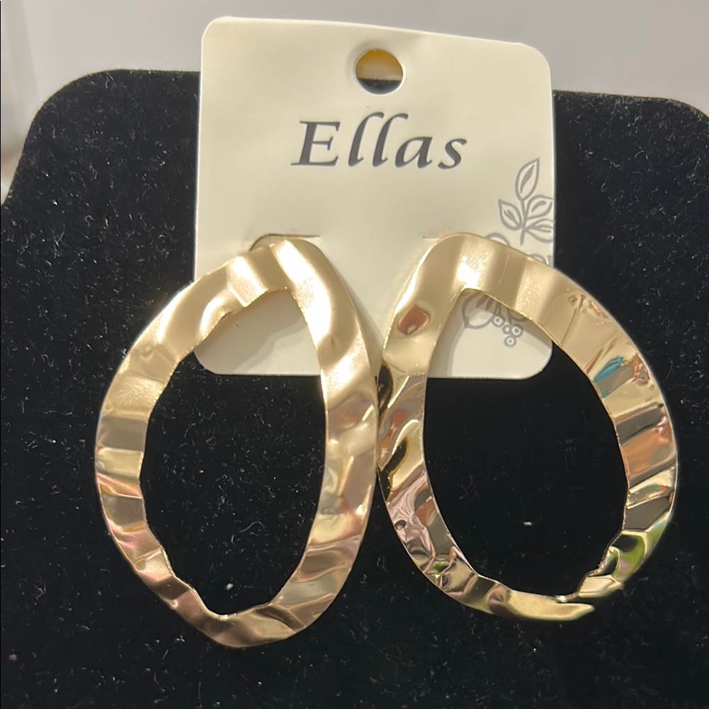 Ella Gold Twisted Hoop Earrings